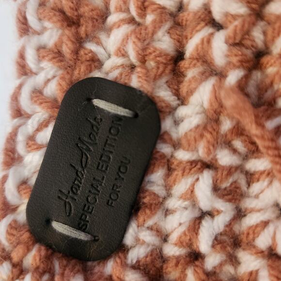 Hand made Crotched Hobo Bag 10.5x10.5 - Picture 3 of 3